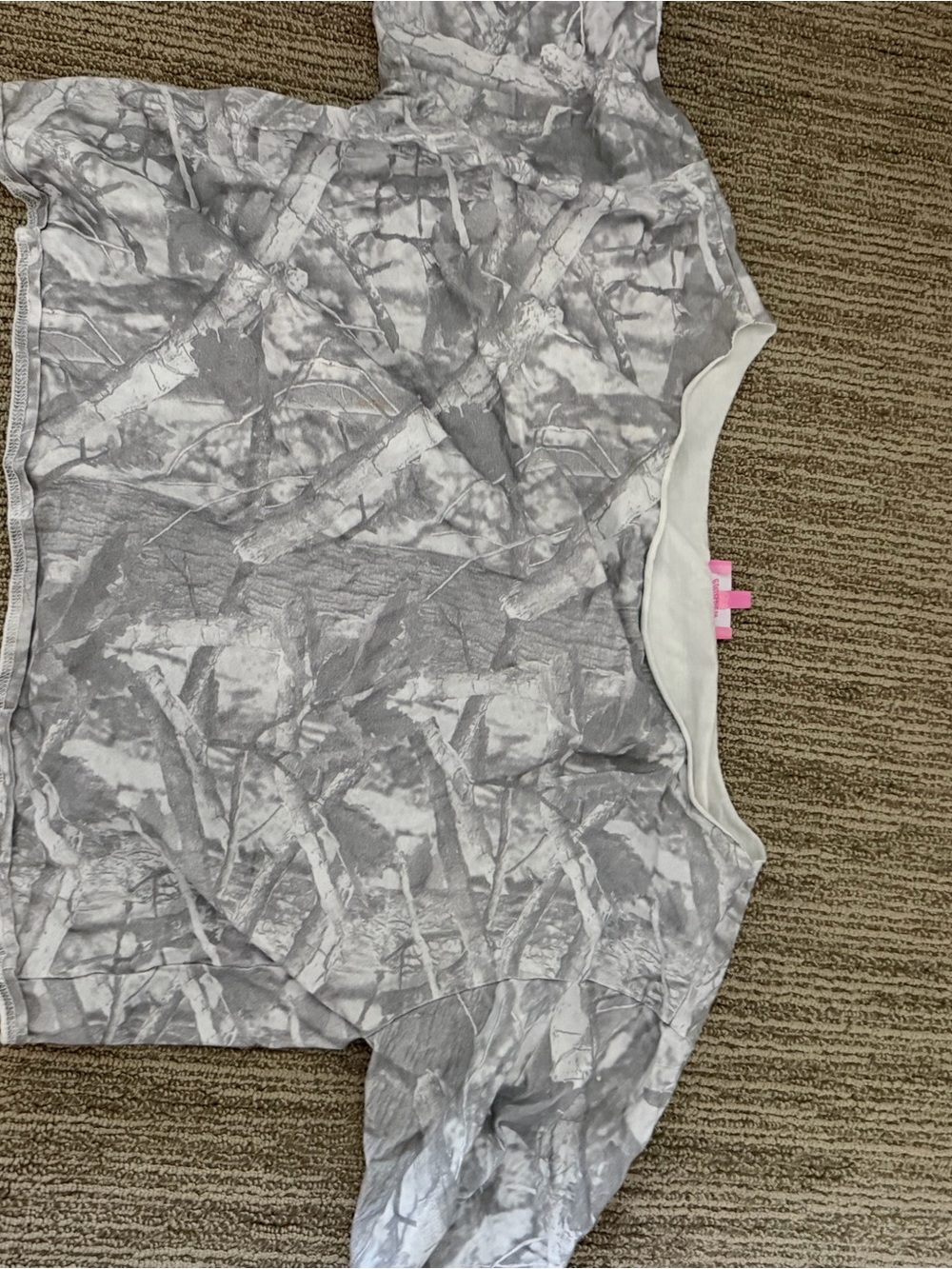Edikted Gray and White Camouflage Crop Top